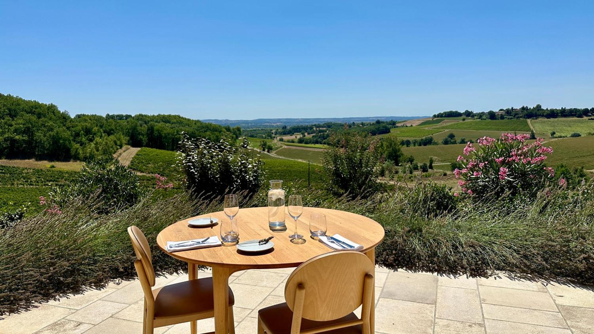 Chateau Lecusse - La Grande Roche - Hotel, Spa, Boutique & Restaurant Broze Экстерьер фото